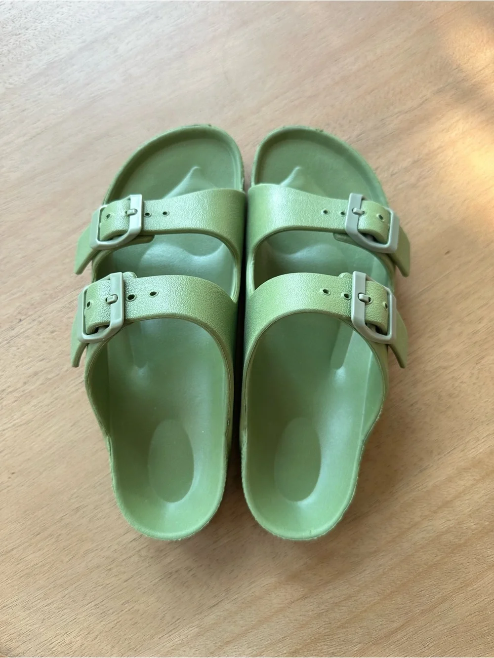 Double-Buckle Slide Sandals Size 2–3 Big Kid, Green